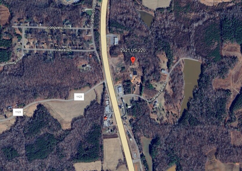 2921 220 Hwy, Madison, NC à vendre - Photo de l’immeuble – Image 2 sur 5