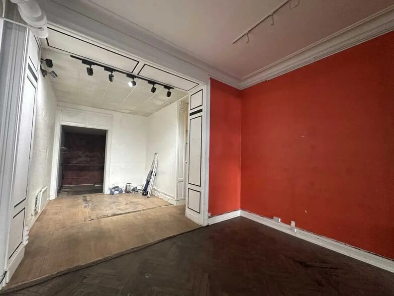 Local commercial dans Bordeaux à louer - Photo intérieure – Image 2 sur 3