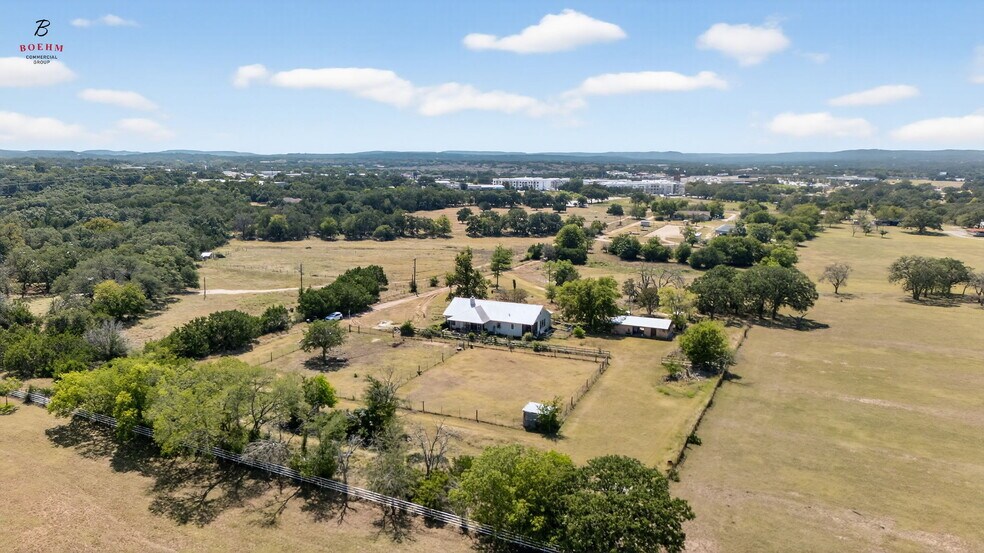 29470 Old Fredericksburg Rd, Boerne, TX à vendre - Photo de l’immeuble – Image 3 sur 41
