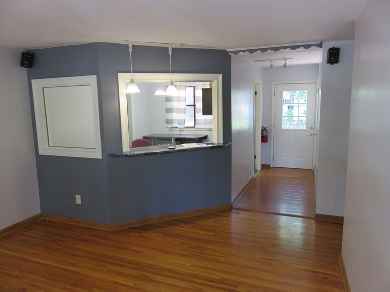 1239 W Main St, Jenks, OK à vendre - Hall d’entrée – Image 2 sur 18