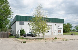 Plus de détails pour 450 N Iowa St, Lawrence, KS - Industriel/Logistique à vendre