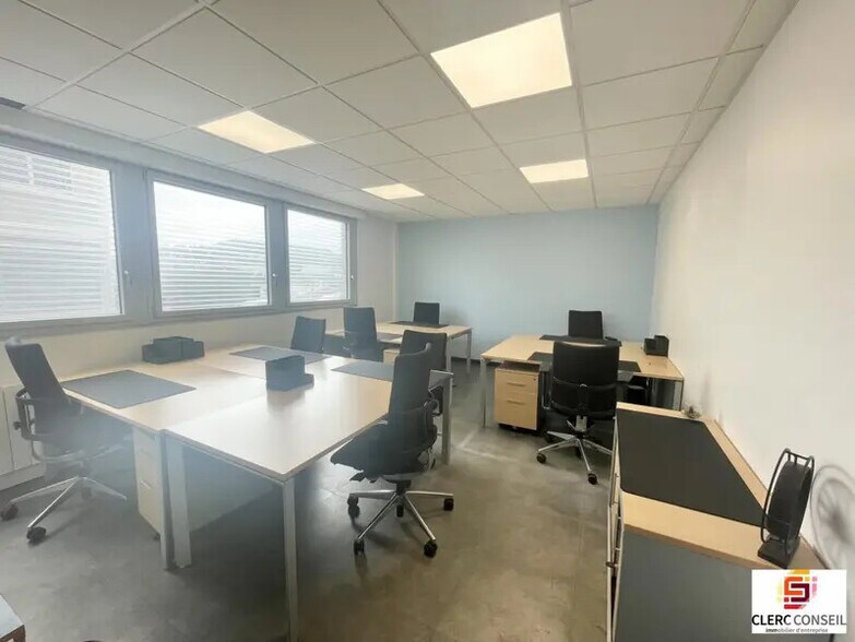 Bureau dans Rouen à louer - Photo intérieure – Image 2 sur 18