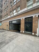 1127-1140 SW Morrison St, Portland, OR à louer Photo de l’immeuble– Image 2 sur 7