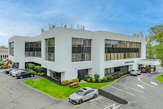 Plus de détails pour 100 Clearbrook Rd, Elmsford, NY - Bureau à louer