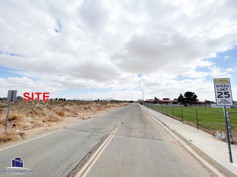 Lee Avenue, Adelanto, CA à vendre - Photo de l’immeuble – Image 3 sur 11