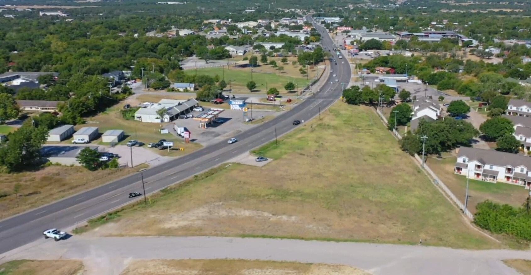 1104 E Polk St, Burnet, TX à vendre Autre– Image 1 sur 2