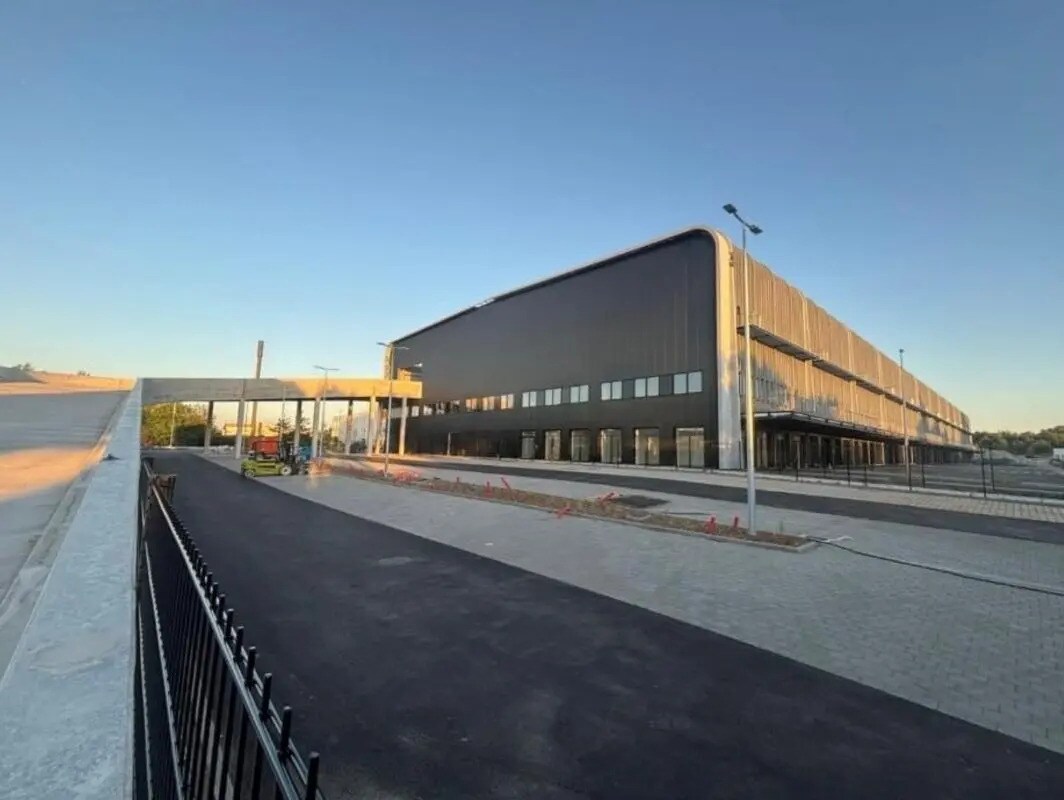 Local d’activités dans Lezennes à louer Photo de l’immeuble– Image 1 sur 12