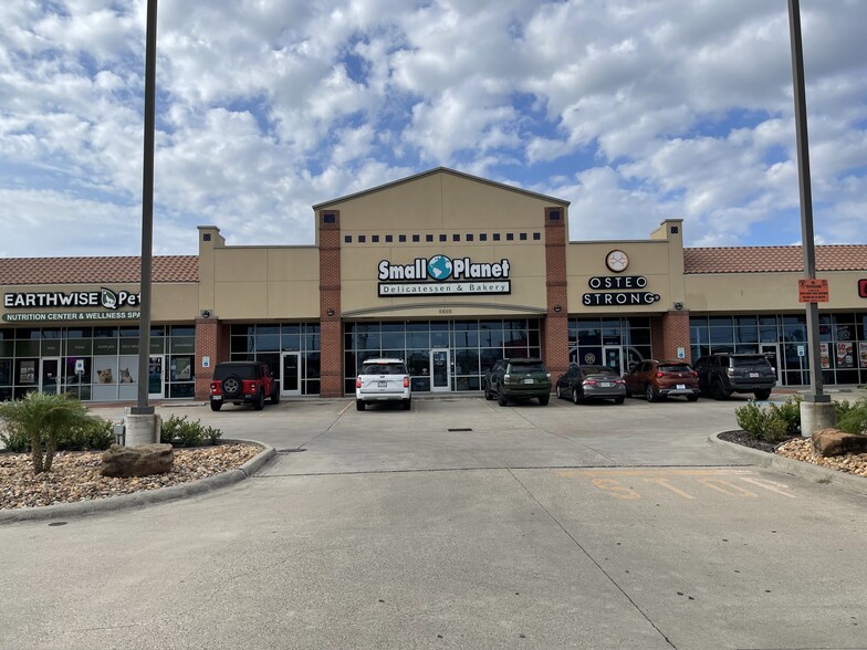 5625 Saratoga Blvd, Corpus Christi, TX à louer - Photo de l’immeuble – Image 2 sur 2