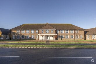 Naas Ln, Quedgeley à louer Photo de l’immeuble– Image 1 sur 1