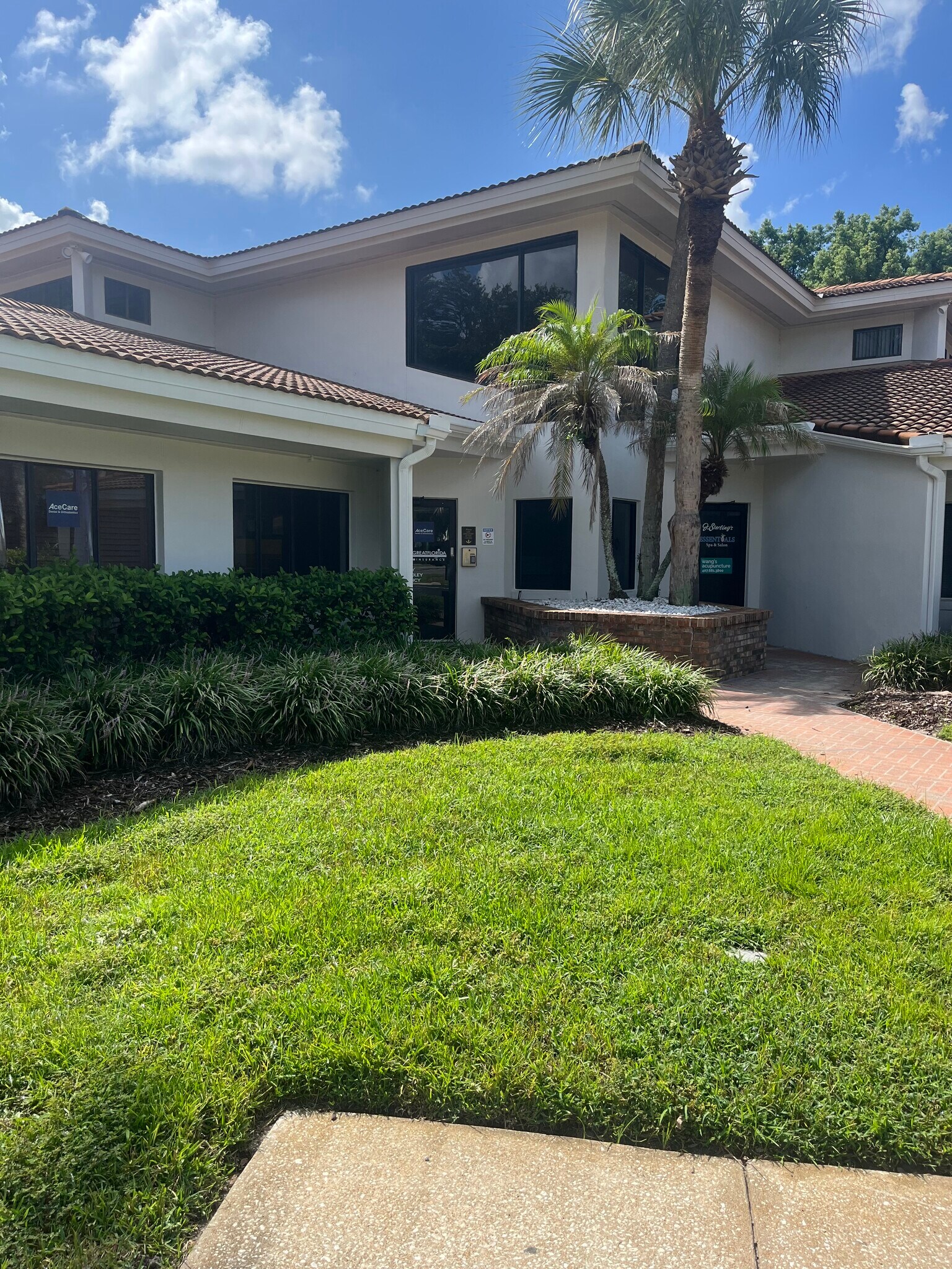 6001 Brick Ct, Winter Park, FL à louer Photo de l’immeuble– Image 1 sur 2