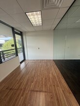 3333 E Camelback Rd, Phoenix, AZ à louer Photo intérieure– Image 1 sur 7