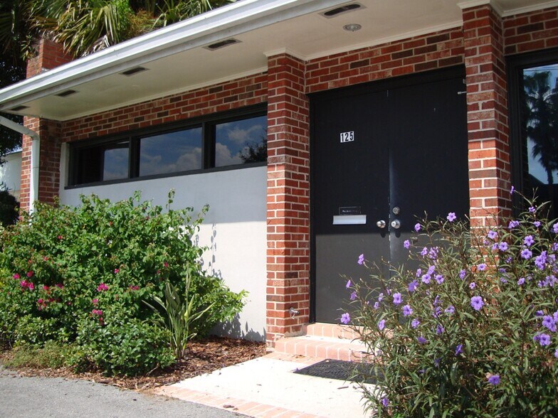 125 Candace Dr, Maitland, FL à louer - Photo de l’immeuble – Image 3 sur 28