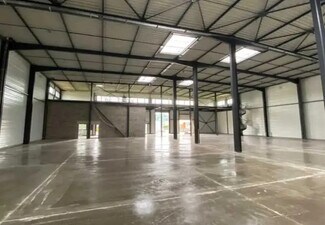 Plus de détails pour Bureau, Local d'activités à louer