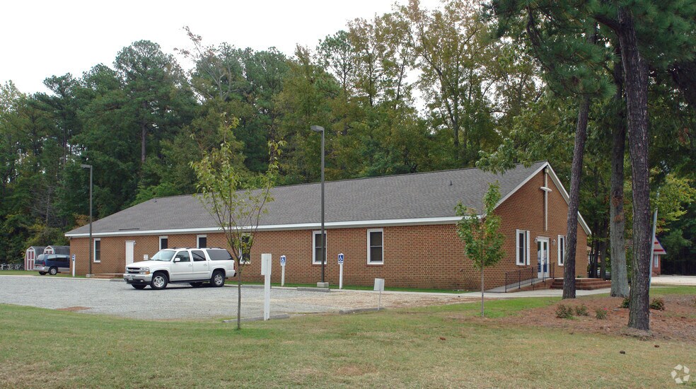 7826 George Washington Mem Hwy, Yorktown, VA à vendre - Photo de l’immeuble – Image 2 sur 2