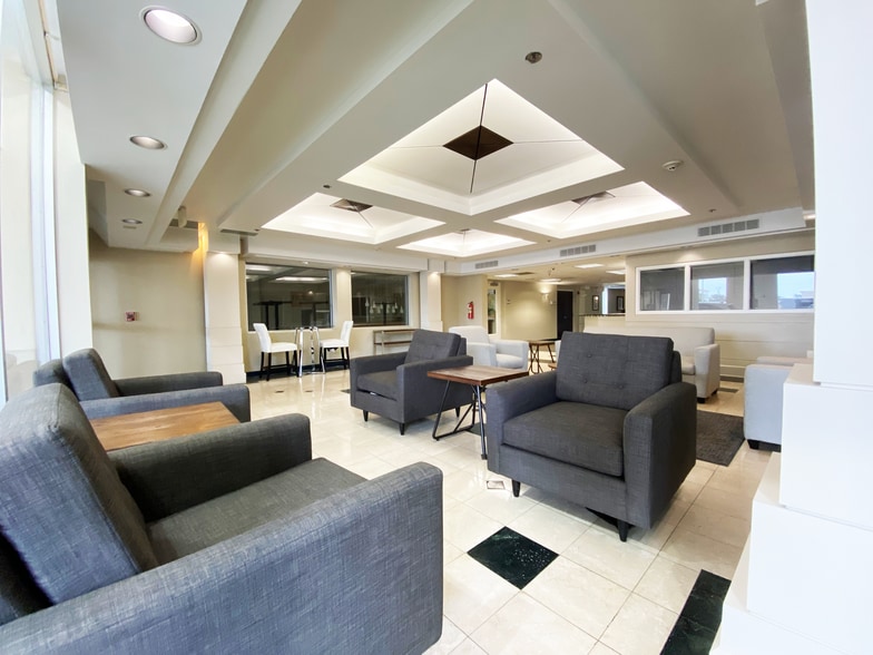 5314 Dashwood Dr, Houston, TX à louer - Hall d’entrée – Image 3 sur 13
