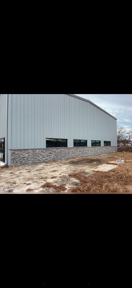 28163 Nine Foot Rd, Dagsboro, DE à louer - Photo de l’immeuble – Image 2 sur 13
