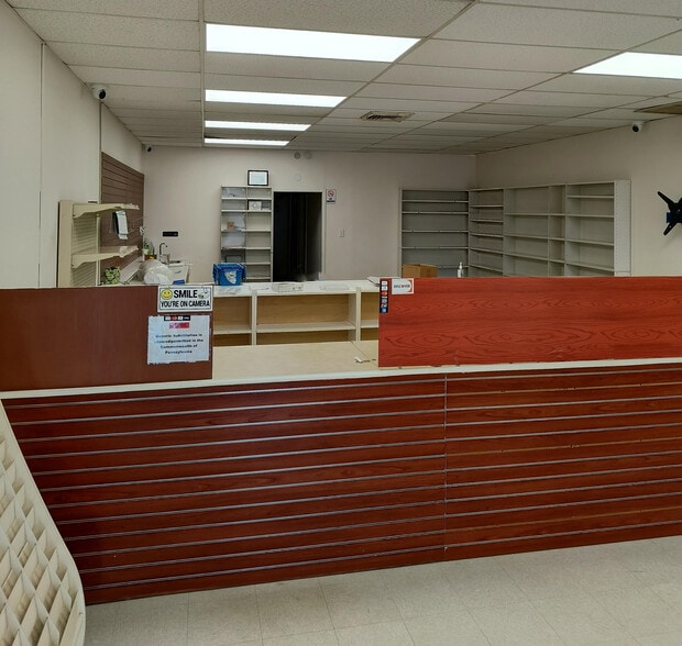 169 Lincoln Hwy, Fairless Hills, PA à louer - Photo intérieure – Image 3 sur 6
