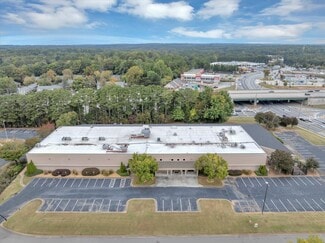 Plus de détails pour 6920 Jimmy Carter Blvd, Norcross, GA - Bureau à louer