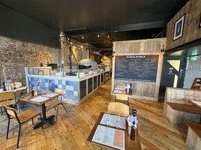 20 Atlantic Rd, Londres à louer Photo intérieure– Image 1 sur 7