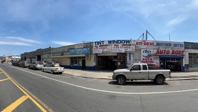 746 Southern Blvd, Bronx, NY à vendre - Photo de l’immeuble – Image 2 sur 32