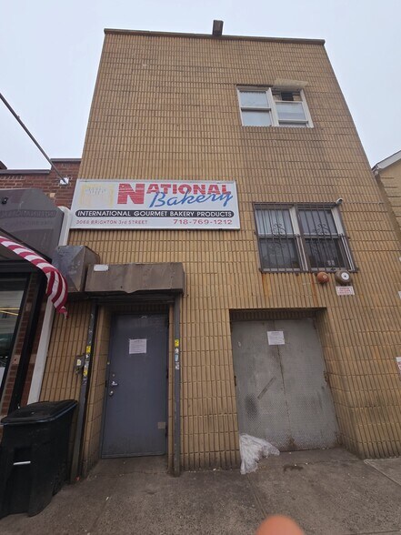 3068 Brighton 3rd St, Brooklyn, NY à vendre - Photo de l’immeuble – Image 3 sur 20