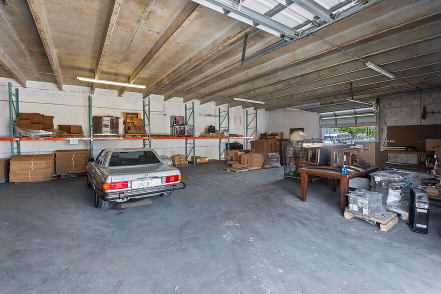 950 SW 12th Ave, Pompano Beach, FL à louer - Photo intérieure – Image 2 sur 26