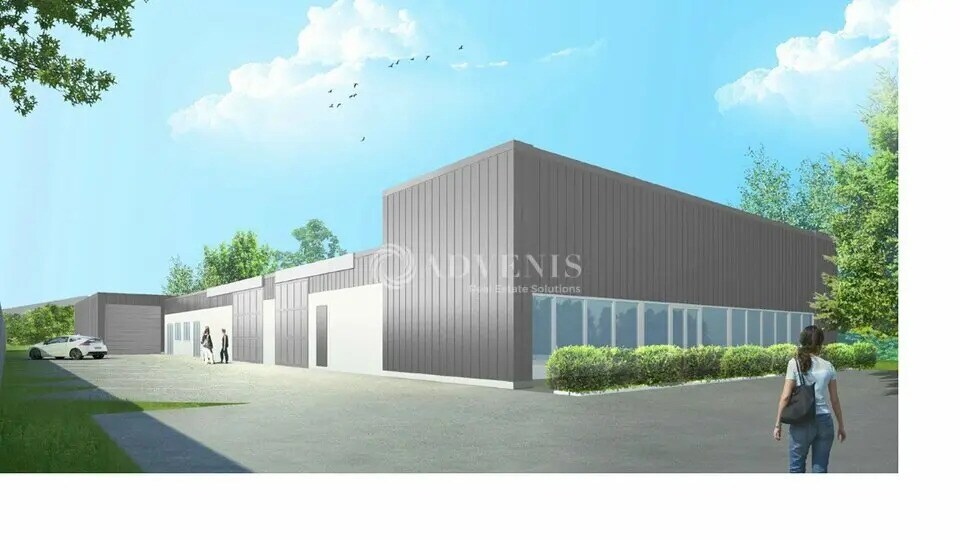 Local d’activités dans Lagny-sur-Marne à louer - Photo de l’immeuble – Image 1 sur 4