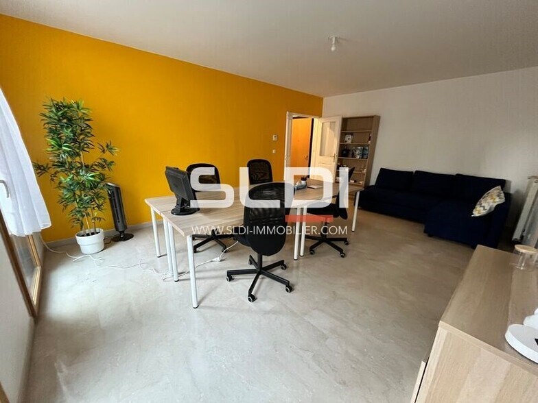 14 Rue Philomène Magnin, Lyon à vendre - Photo intérieure – Image 3 sur 9