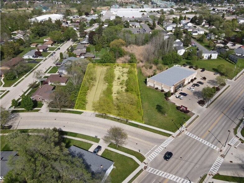 2901 N 25th St, Sheboygan, WI à vendre - Photo de l’immeuble – Image 2 sur 5