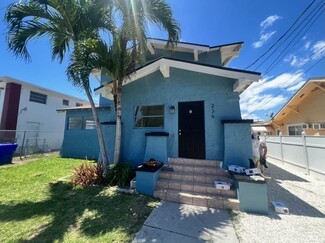 Plus de détails pour 236 SW 10th Ave, Miami, FL - Logement à vendre