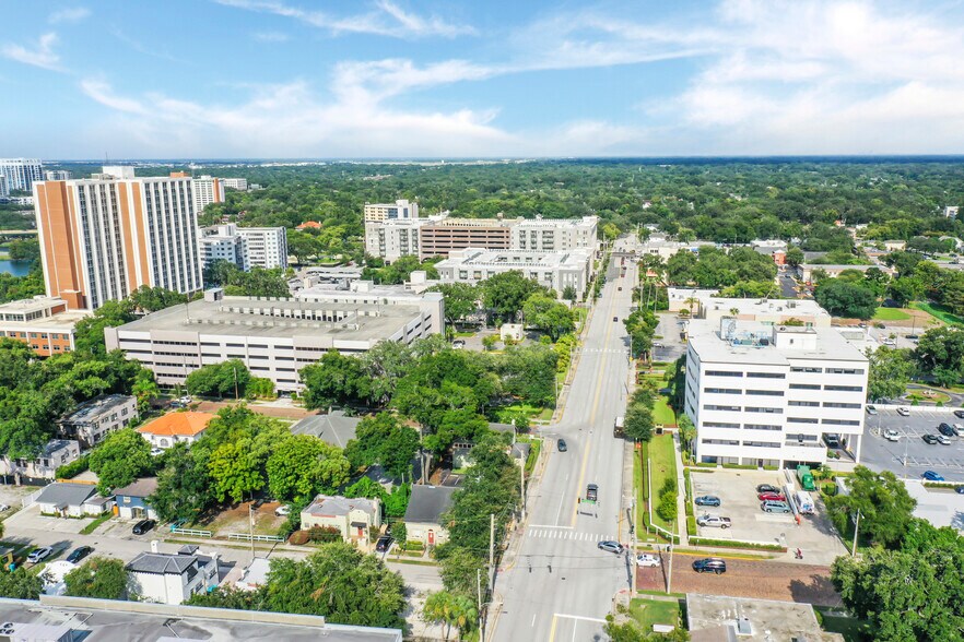 822 Menendez Ct, Orlando, FL à louer - Photo de l’immeuble – Image 3 sur 29