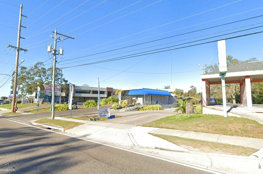 5809 Memorial Hwy, Tampa, FL à vendre - Photo de l’immeuble – Image 3 sur 5