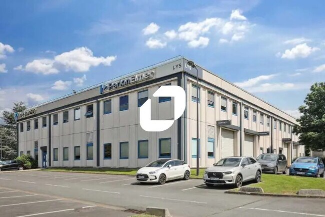 Plus de détails pour Bureau, Local d'activités à louer