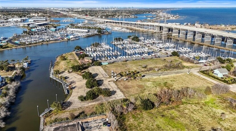280 Grove Rd, Clear Lake Shores, TX à vendre - Autre – Image 2 sur 13