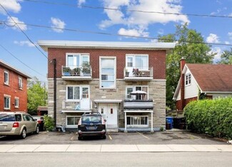 Plus de détails pour 276 Rue René-Philippe, Longueuil, QC - Logement à vendre