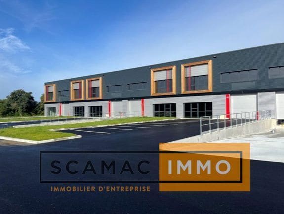 Industriel/Logistique dans Avignon à louer - Photo de l’immeuble – Image 3 sur 6