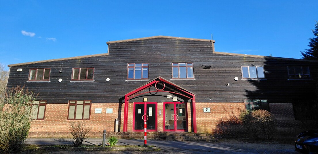 Main Rd, Edenbridge à louer Photo principale– Image 1 sur 2