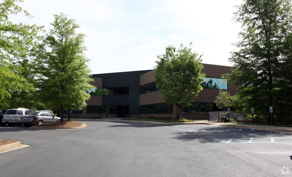 1 Riverchase Rdg, Birmingham, AL à louer - Photo de l’immeuble – Image 2 sur 5