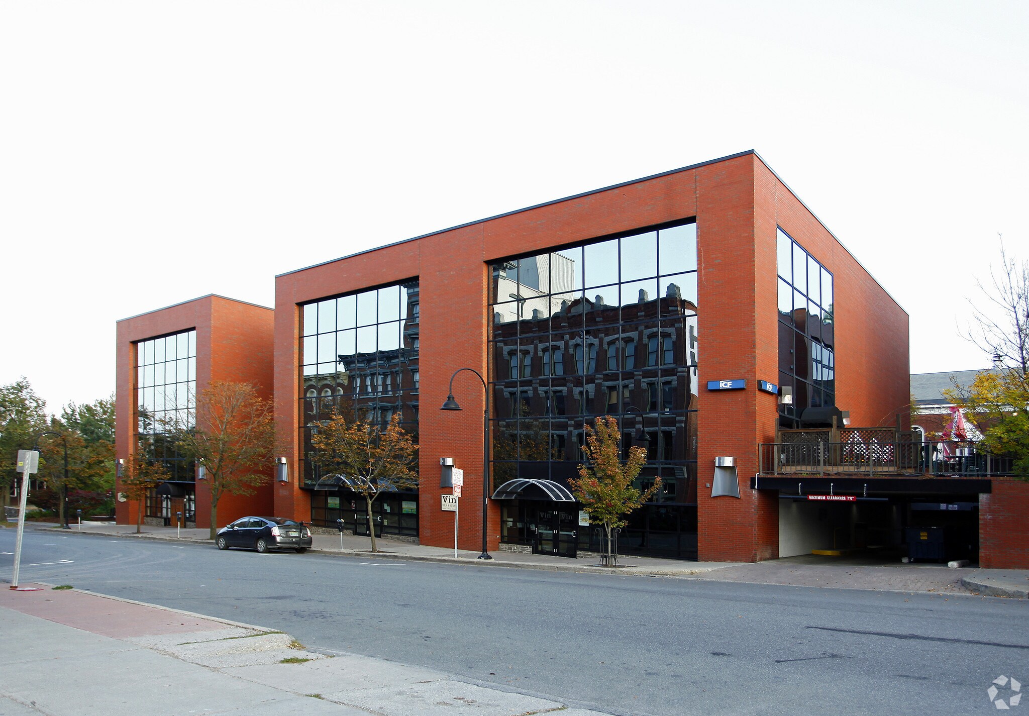 126 College St, Burlington, VT à louer Photo principale– Image 1 sur 11