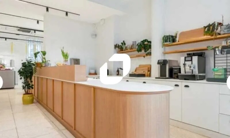 Bureau dans Paris à louer - Photo de l’immeuble – Image 2 sur 8