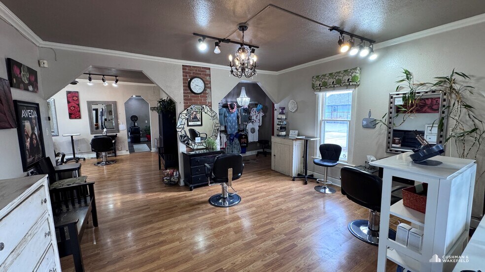 612 Main St, Windsor, CO à vendre - Photo de l’immeuble – Image 3 sur 10