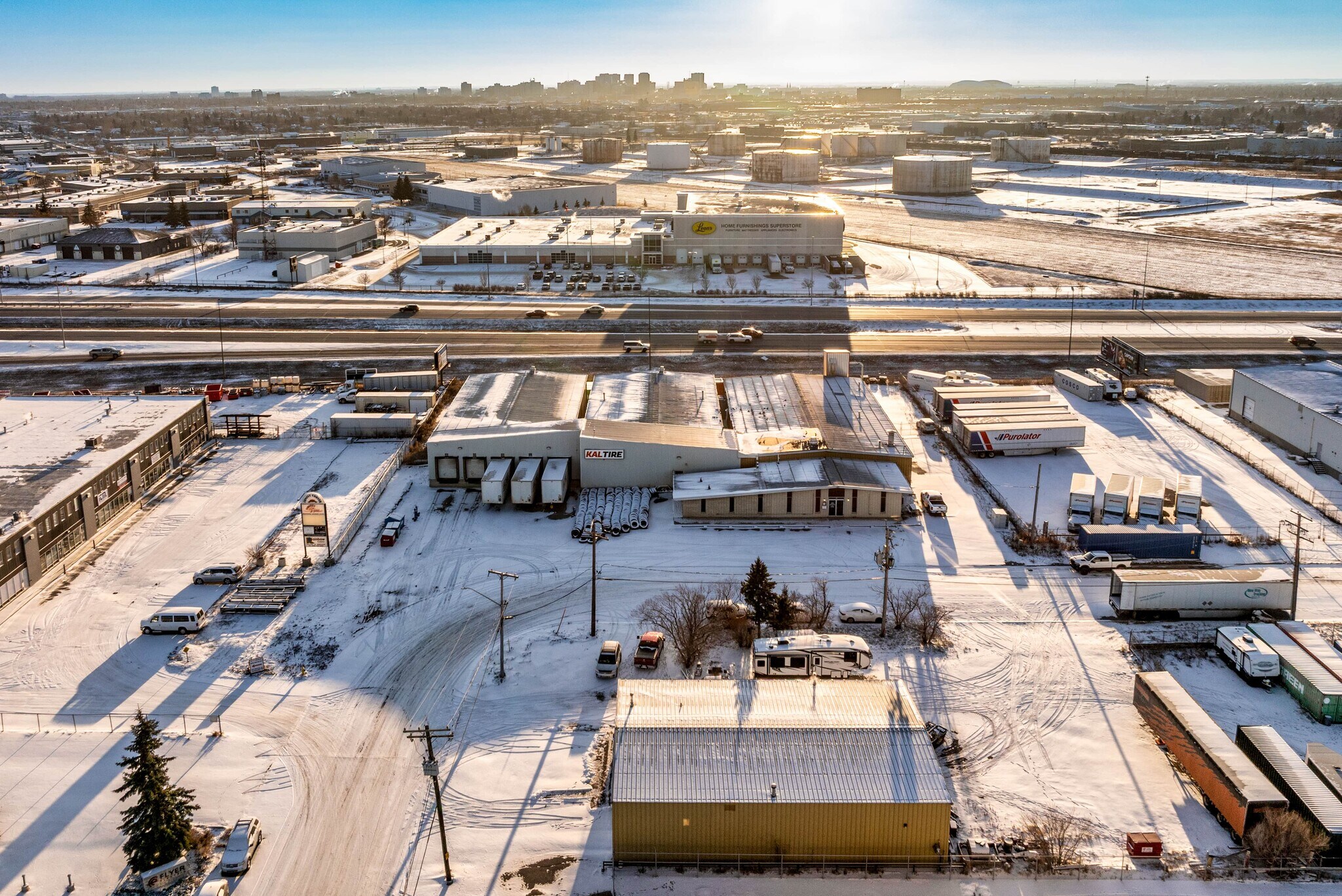 270 Hodsman Rd, Regina, SK à vendre Photo principale– Image 1 sur 6