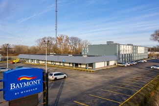 Plus de détails pour 11000 W 8 Mile Rd, Ferndale, MI - Hôtellerie à vendre