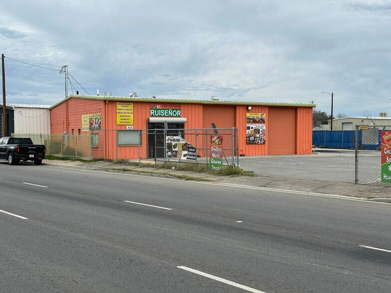 518-522 E California Ave, Bakersfield, CA à louer - Photo de l’immeuble – Image 3 sur 5