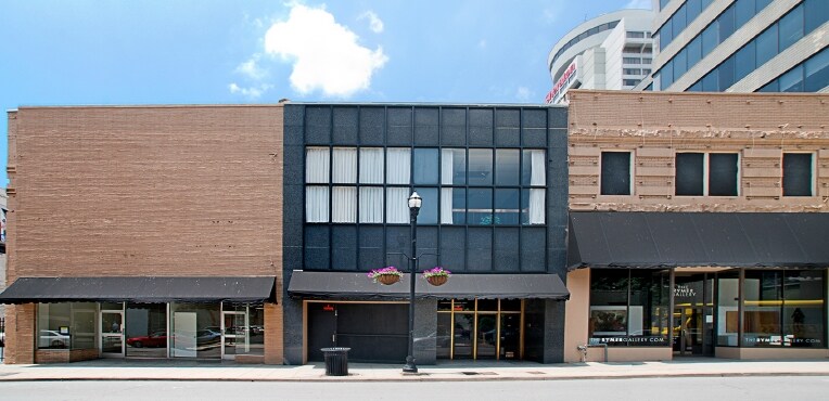 217 6th Ave N, Nashville, TN à louer - Photo de l’immeuble – Image 3 sur 10