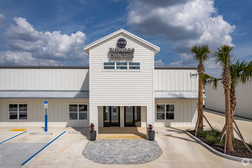 11201 US-301, Oxford, FL à louer - Photo de l’immeuble – Image 3 sur 11
