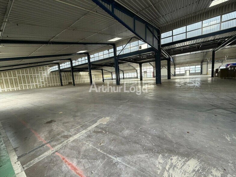 Industriel/Logistique dans Reims à louer - Photo intérieure – Image 2 sur 8