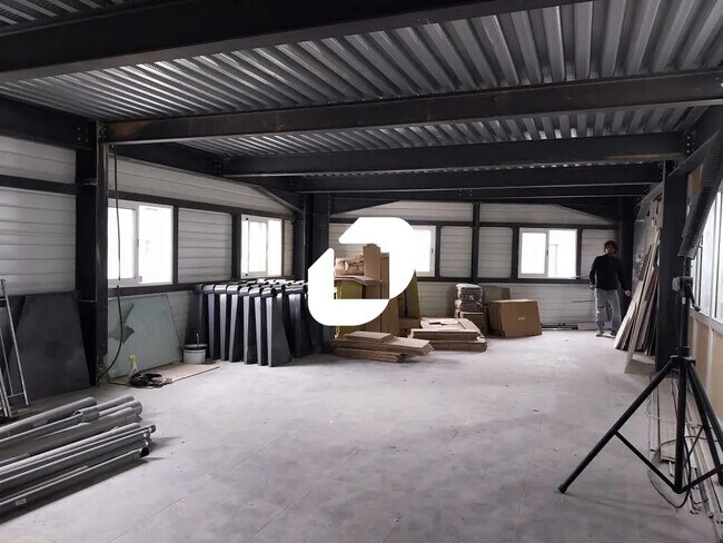 Plus de détails pour Bureau à louer