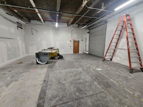 550 Paiea St, Honolulu, HI à louer Photo intérieure– Image 2 sur 3