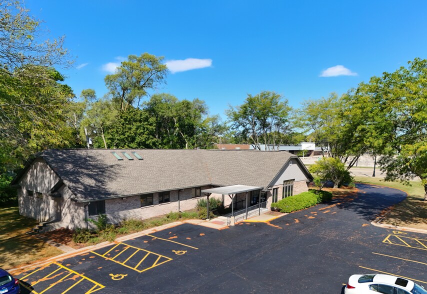 3616 N Main St, Rockford, IL à vendre - Photo de l’immeuble – Image 3 sur 8
